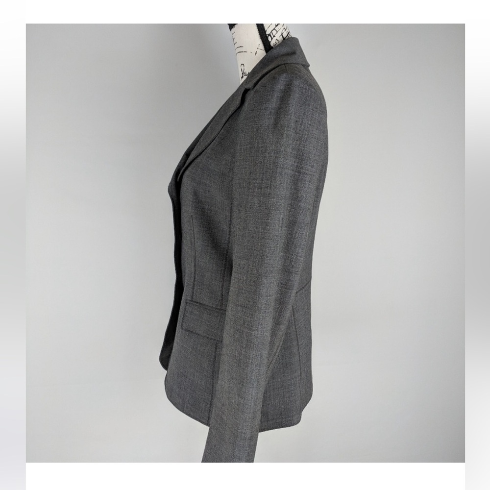 EUC Antonio Melani Suit Jacket with stitching detail. - Picture 6 of 7